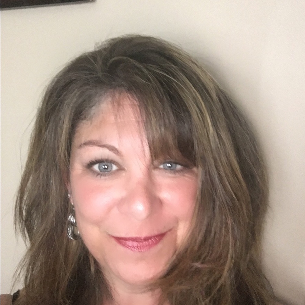 Meet your Posher, Annette